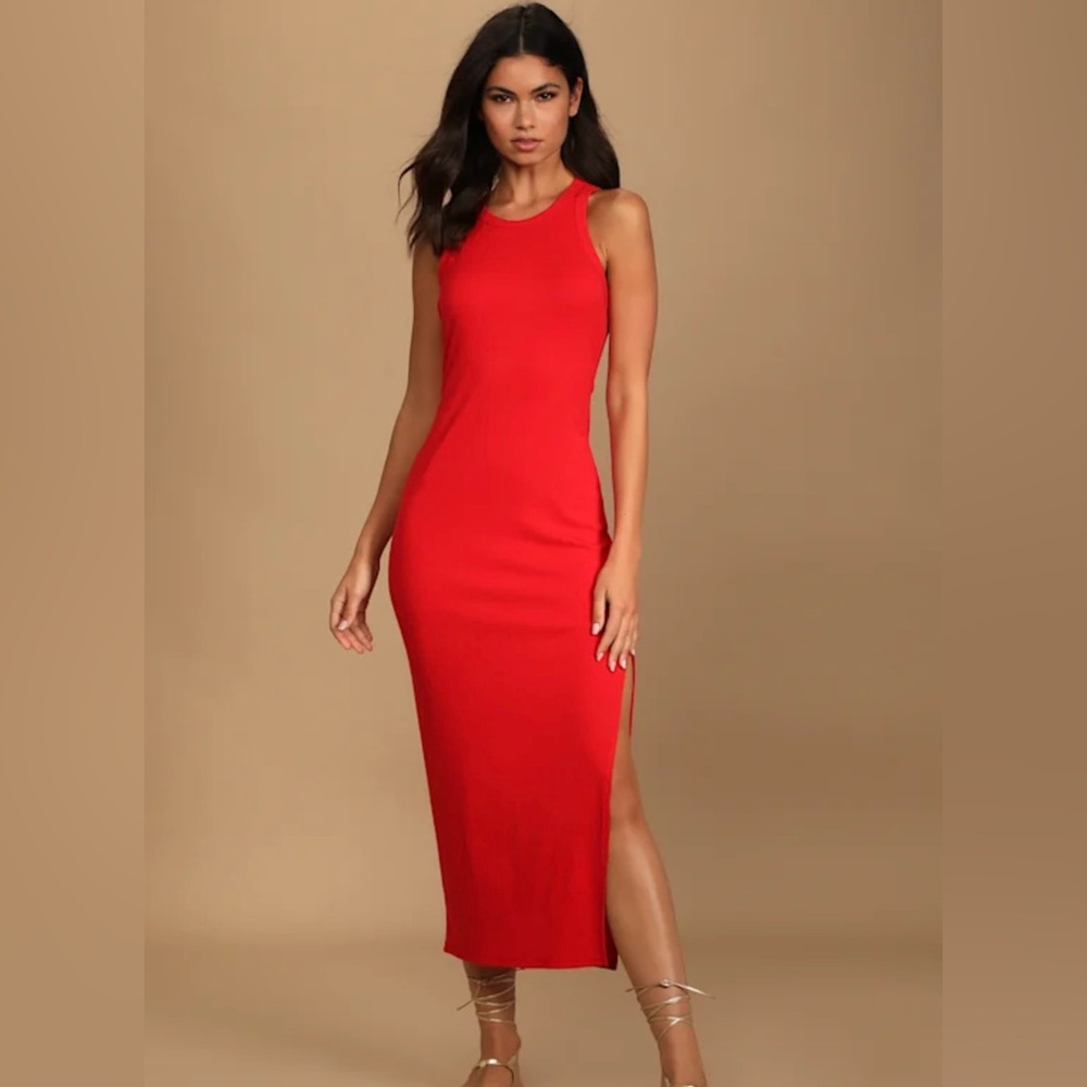 Lulus Simply Wonderful Red Ribbed Bodycon Midi Dress - size small